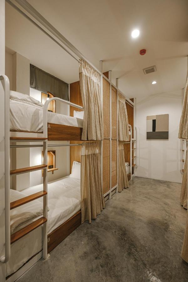 Hidden Garden Hostel Чиангмай Екстериор снимка