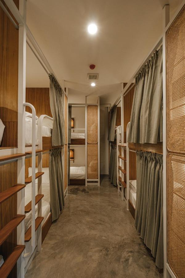 Hidden Garden Hostel Чиангмай Екстериор снимка