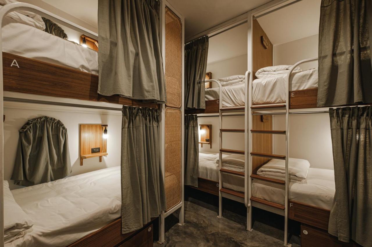 Hidden Garden Hostel Чиангмай Екстериор снимка