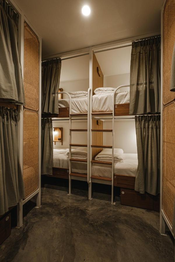 Hidden Garden Hostel Чиангмай Екстериор снимка